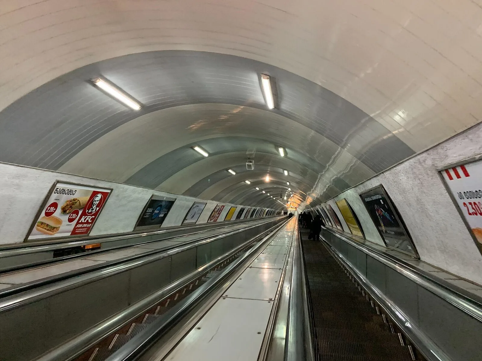 Escalator, Two Decades At Once — Marjanishvili Metro · 1973 / now